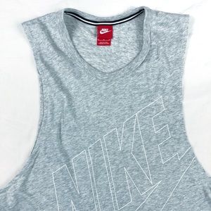 Nike Women’s Signal Muscle Tank